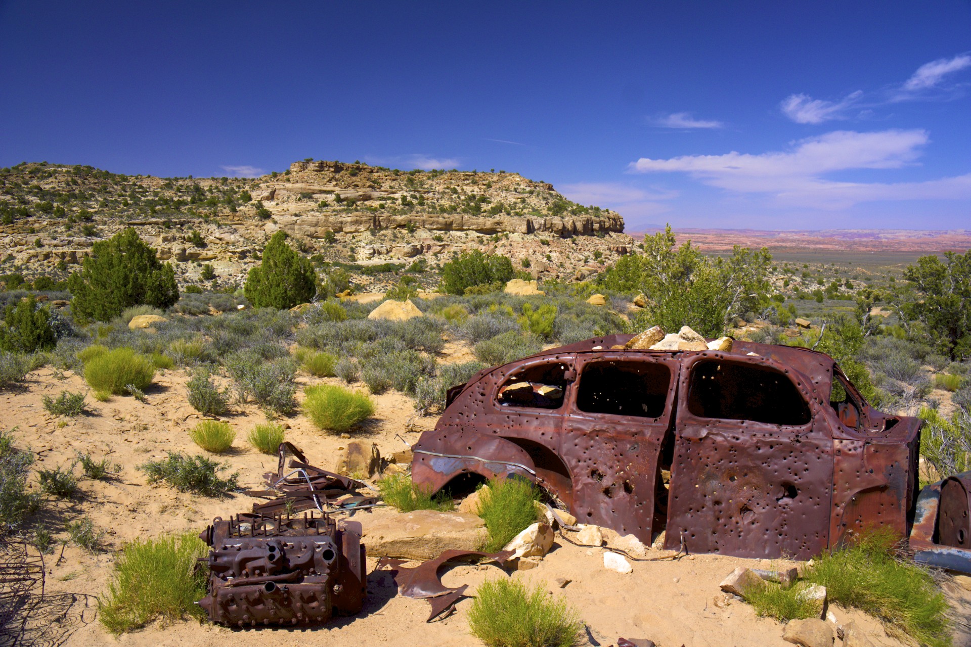 Batty Pass Car - gallery