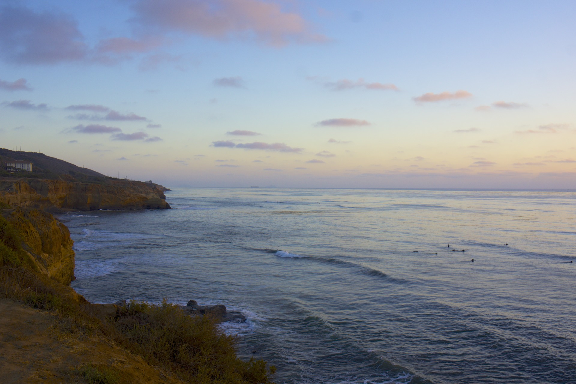 Surfing Sunset Cliffs - gallery